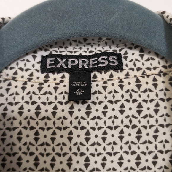 3 for $10‼️Express Dress sz XS - Picture 3 of 7